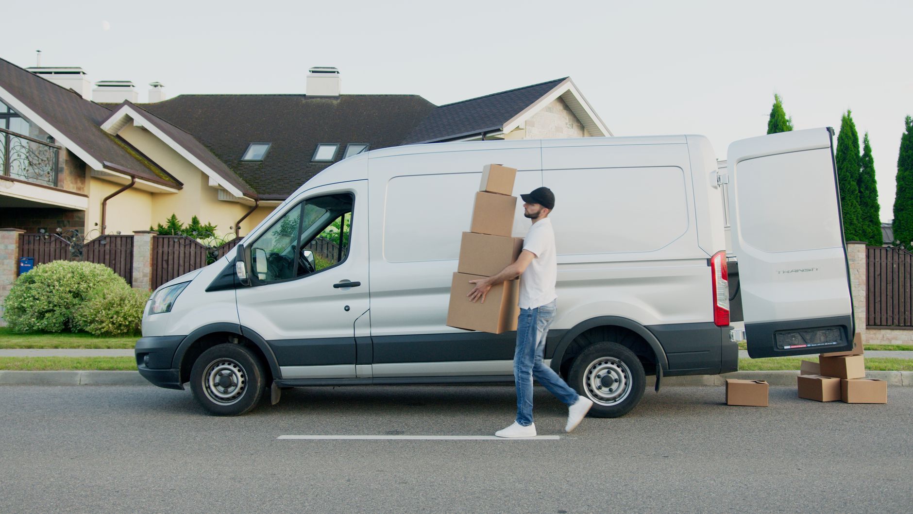 Keeping Your Valuables Safe In Transit